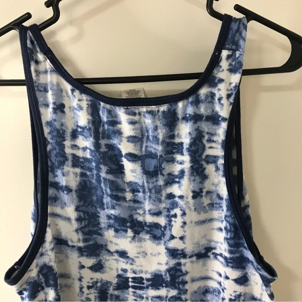 3/$15 lucky brand blue white tiedye pajama tank top size L